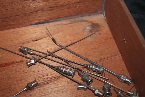 2 Glass Syringes and Needles