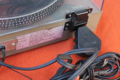 Technics SL 23 LP Player