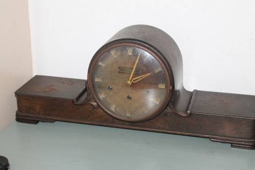 Mantle Clocks