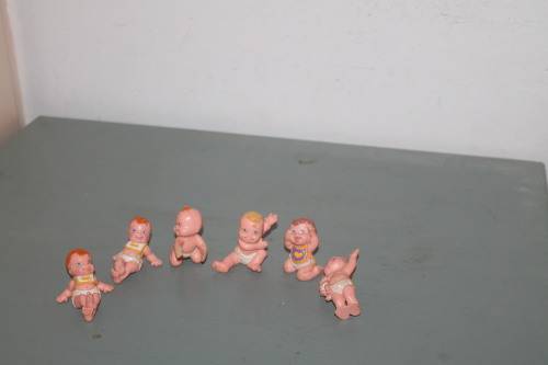 6 Magic Diaper Babies