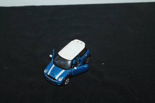 Maisto Mini Cooper