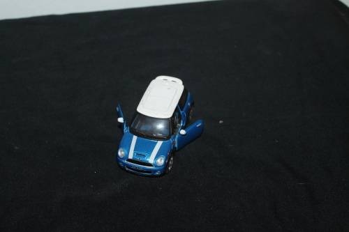 Maisto Mini Cooper