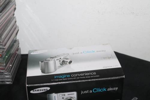 Samsung Digimax S500 Boxed