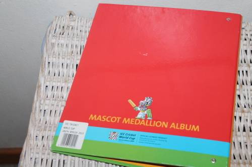 2003 ICC cricket world Cup Album and Mascot Medals