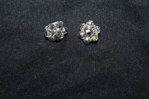 Vintage clip on Earings