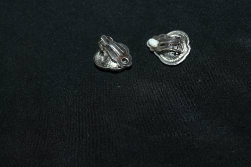 Costume Jewlery Clip on Earings