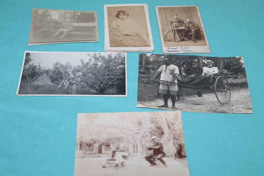25 Old Black & White photos and some letters