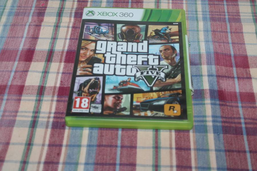 Xbox 360 Grand theft auto Five