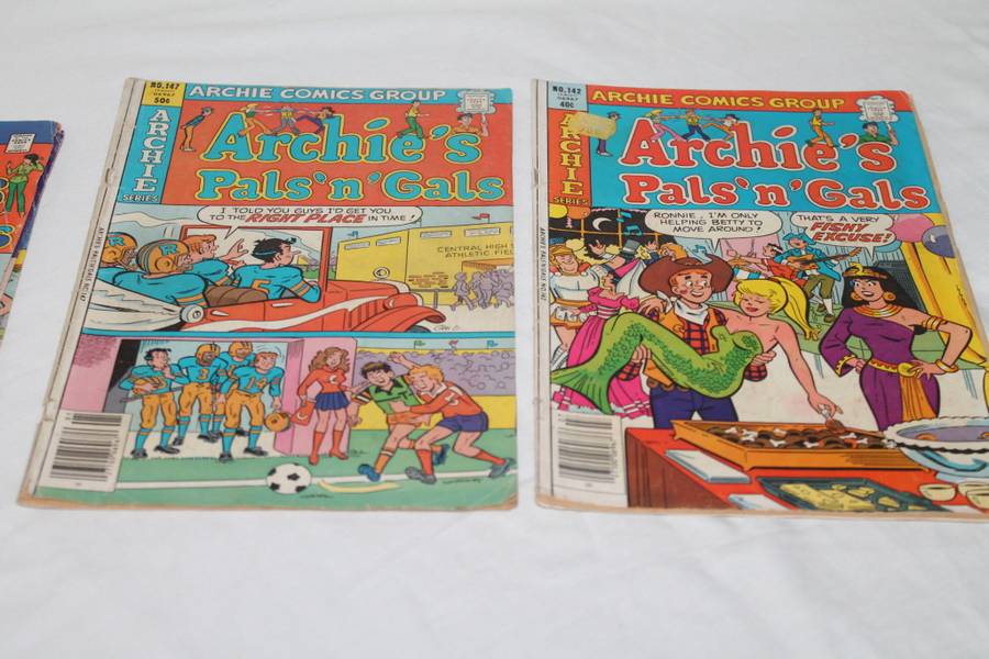Archie`s Pal n Gals  5 Comic`s