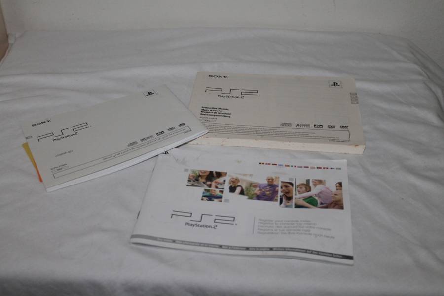 PlayStation 2  with 2 Controller`s, Memory Card, bag and manual