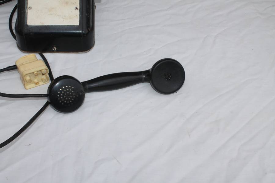 Vintage Sieman`s Telephone