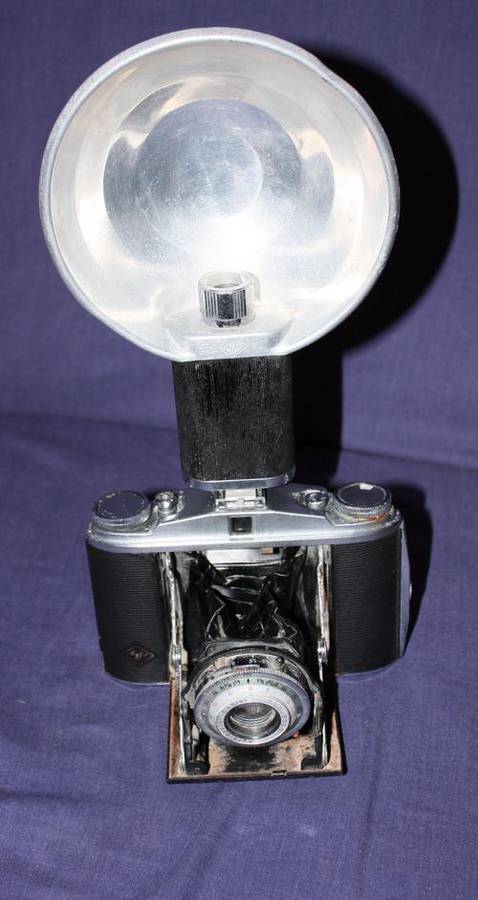 Agfa Isolette  Camera with Pan Flash