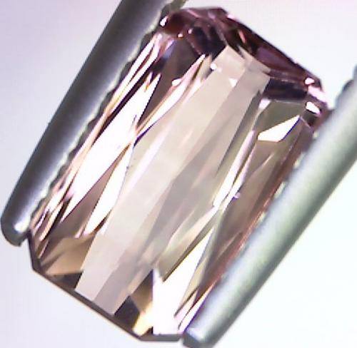 NEAR FLAWLESS 1.07ct BI COLOUR TOURMALINE