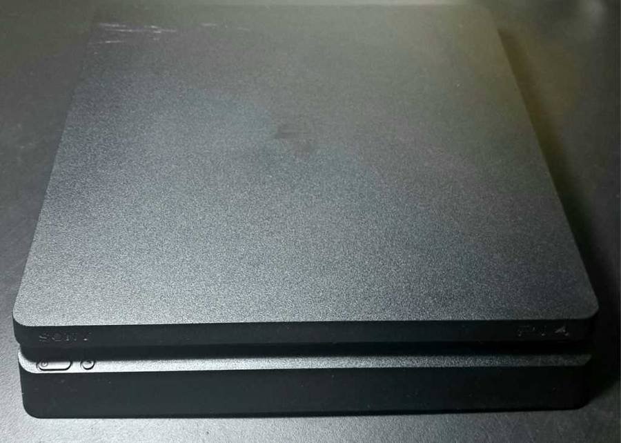 PS4 Slimline 500GB - Great Condition - Working 100% - Read Description