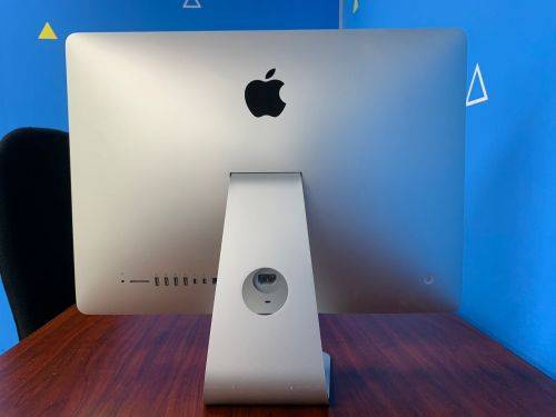 21.5-inch iMac with Retina 4K display