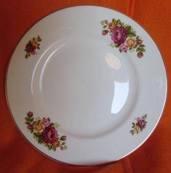 BEAUTIFUL PLATE WITH ROSE DESIGN ON RIM~NO CHIPS OR CRACKS: HAVE A LOOK!!!