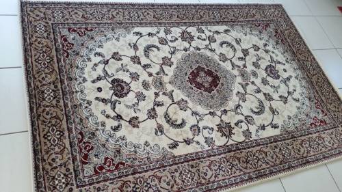 Beautiful , Vibrant , Modern , Excellent Quality Turkish Carpets