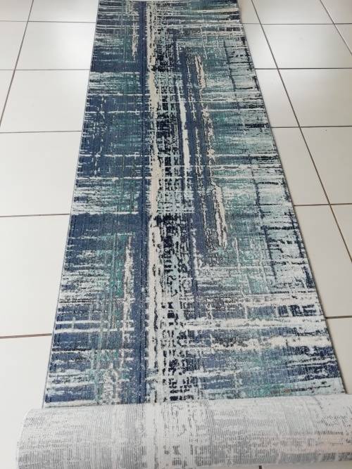Beautiful , Vibrant , Modern , Excellent Quality Turkish Runner