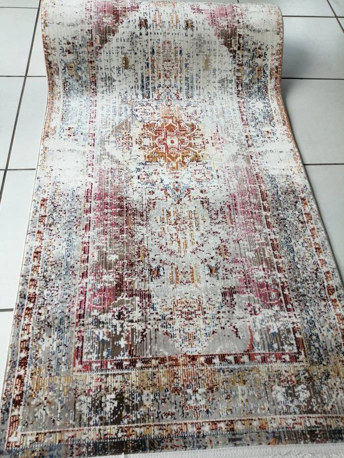 Beautiful , Vibrant , Modern , Excellent Quality Turkish Carpet 4M Runner
