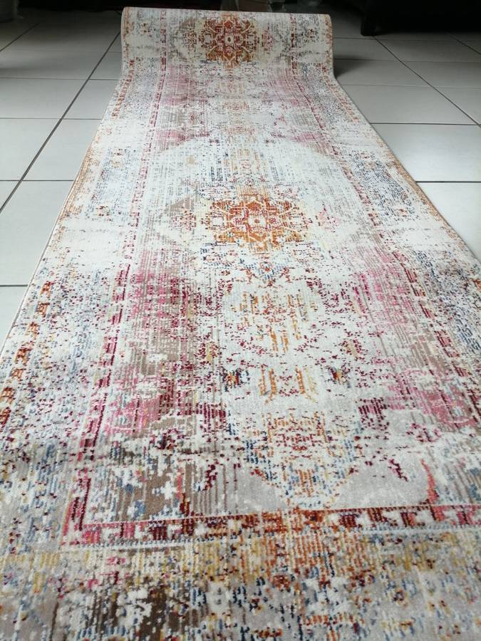 Beautiful , Vibrant , Modern , Excellent Quality Turkish Carpet 4M Runner