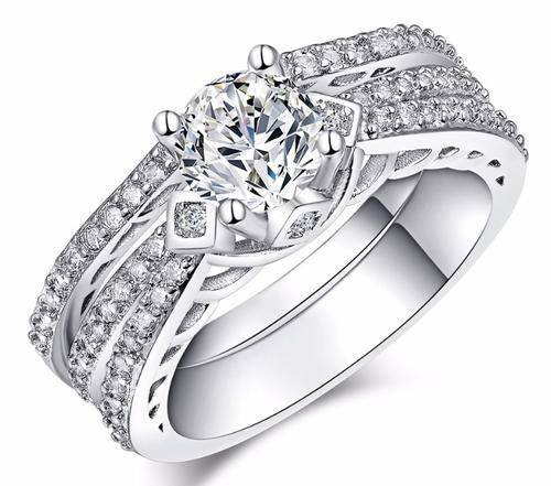 Stunning 1.50 Carat Simulated Diamond Ring Set (Double Band). Size 7 / O