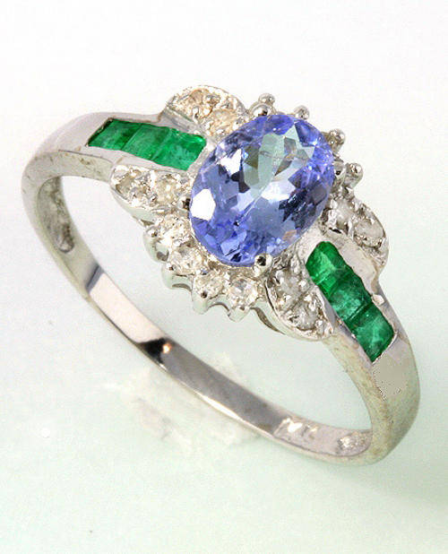 EXCELLENT 14KT WHITE GOLD TANZANITE AND DIAMOND RING NO RESERVE!