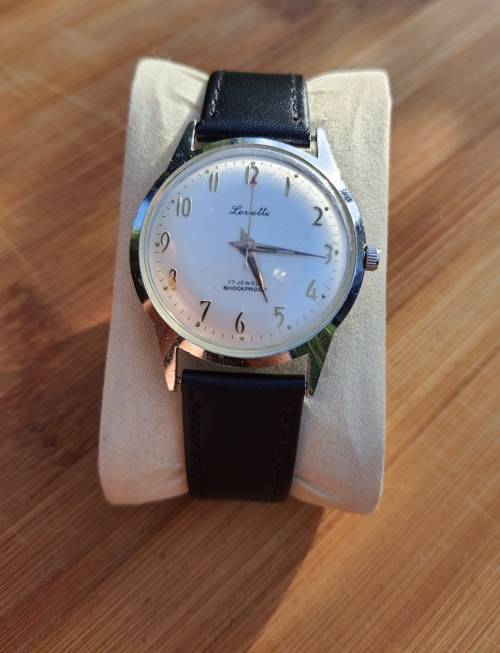 Stunning Levette vintage dress watch