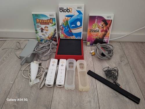 Nintendo Wii Mini Console with Games & Accessories