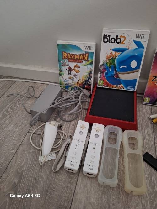 Nintendo Wii Mini Console with Games & Accessories