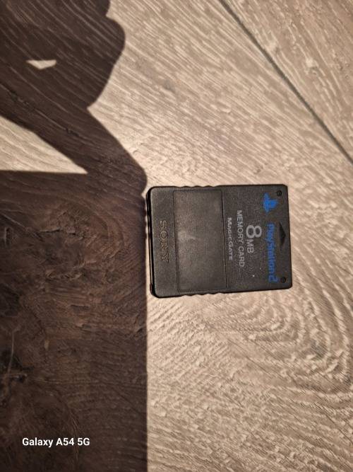 Playstation 2 Console (Faulty) With Controller , Memory Card And All Cables Up for Auction