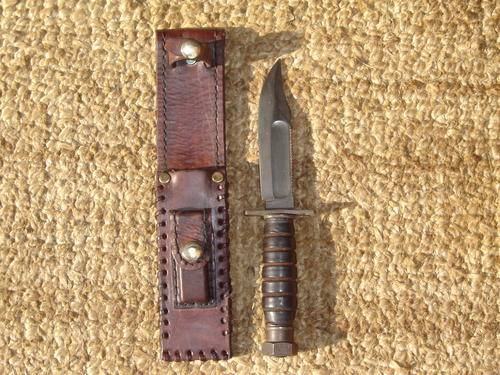 VINTAGE CAMILLUS PILOTS KNIFE.