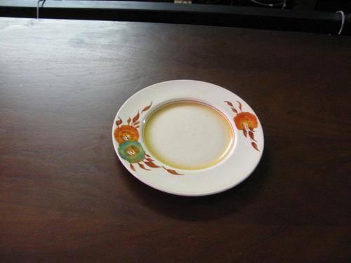 Clarice Cliff -  Round Side Plate