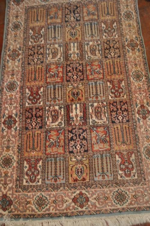 BEAUTIFUL PERSIAN HANDMADE CARPET-95X160CM IN GOOD CONDITION