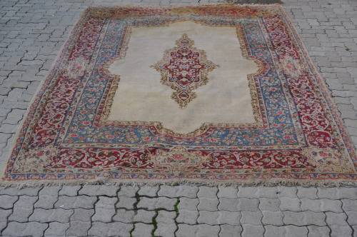 HUGE ANTIQUE WORN PERSIAN HANDMADE CARPET 204X306CM