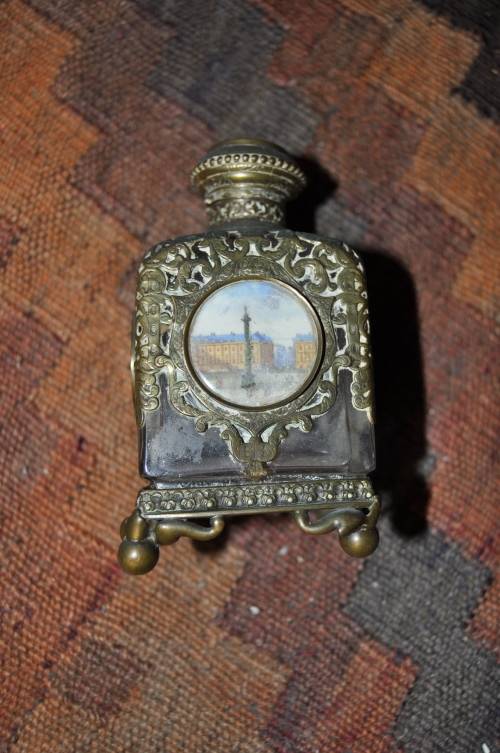 WOW!!!  circa 1820  ITALIAN PERFUME BOTTLE WITH 5 HAND PAINTED MINIATURES