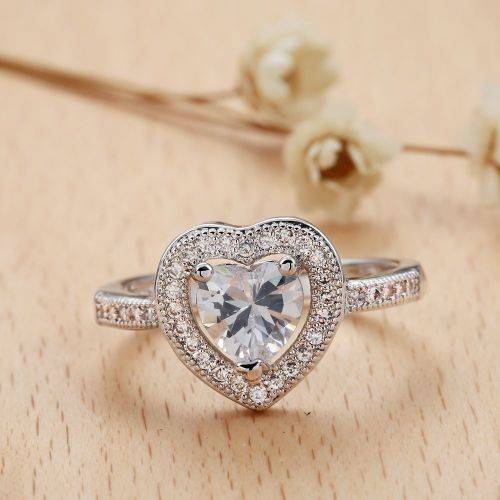 Beautiful Clear Crystal Heart Shaped Ring - Size 5 3/4
