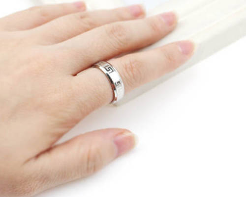 ****Limited*** Men's Stainless Steel Rings (Color - Silver) - Size 9 1/2