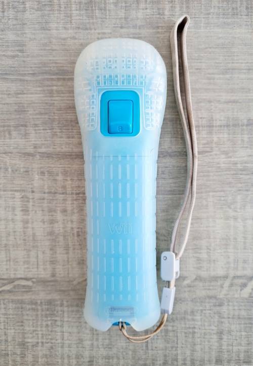 Blue Official Nintendo Wii Remote