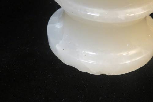 Heavey alabaster vase 22cm high