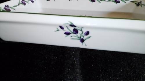 Wiesenthal freezer to oven lasagne/ pie dish - olive - 30 x 21cm