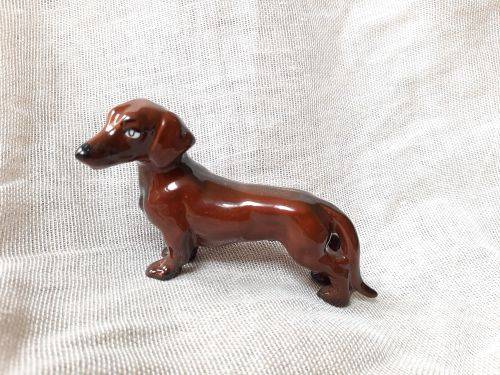 Daschund dog ornament 12.5cm long