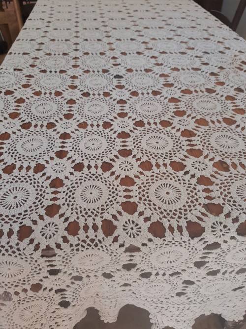 Hand crochet tablecloth - white - good condition - 170cm x 125cm