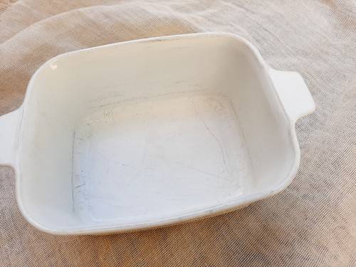 Corningware cornflower - P-4-11 quart - no lid - scratched