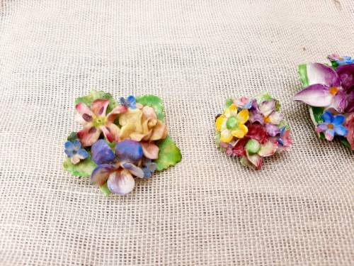 Bone china flower brooches x 3 - chipped