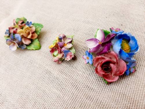 Bone china flower brooches x 3 - chipped