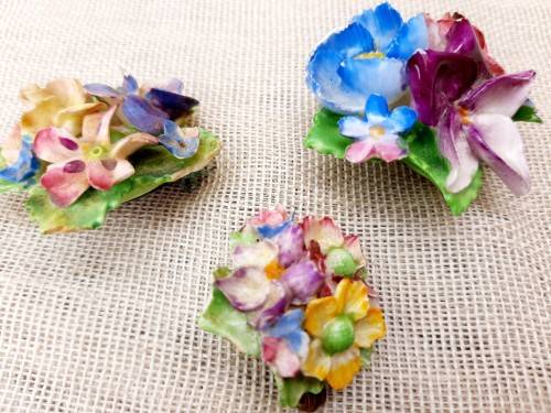 Bone china flower brooches x 3 - chipped