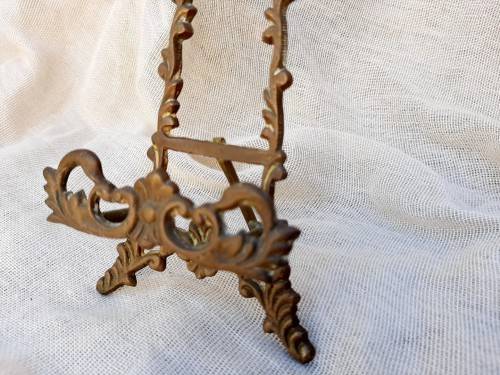 Small brass easel, picture stand - 16 cm high