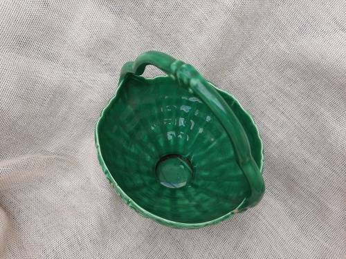 Luciaware basket vase - small chip