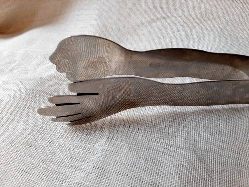 Carrol Boyes ice tongs 20cm long