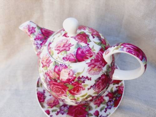 Maxwell Williams - Tea for one teapot - Roseberry pattern